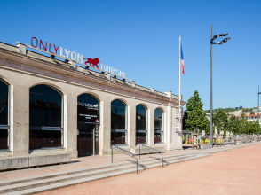 Le Pavillon du tourisme place Bellecour © Brice Robert Photographe